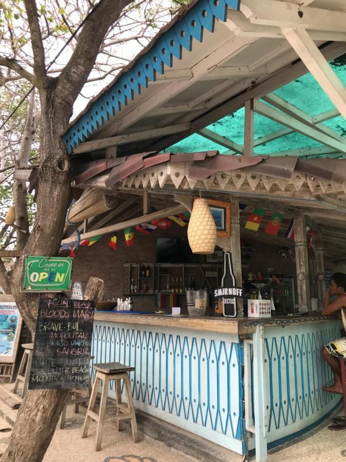 The Exile Sunset Bar & Bungalow Gili Trawangan Kültér fotó