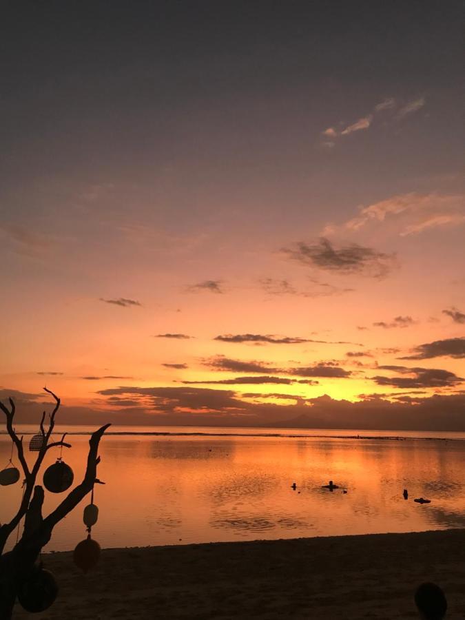 The Exile Sunset Bar & Bungalow Gili Trawangan Kültér fotó